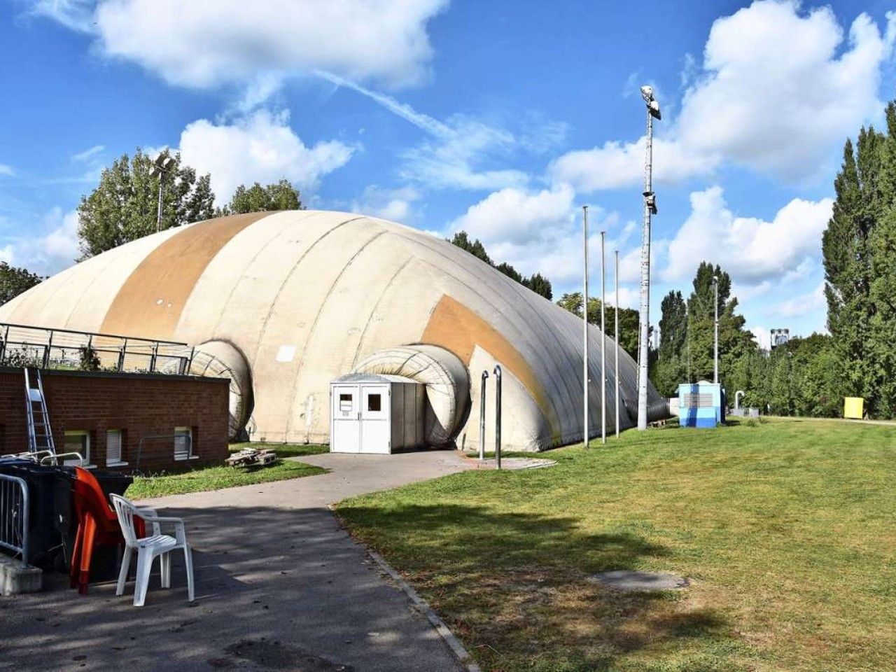 Inselbad Untertürkheim: Zum Abschied ein Stück Traglufthalle